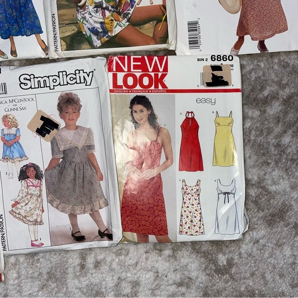 set of 8 clothing patterns for women & children make your own clothes - Picture 8 of 8